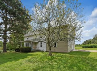 1665 Ginder Rd NW, Lancaster, OH 43130