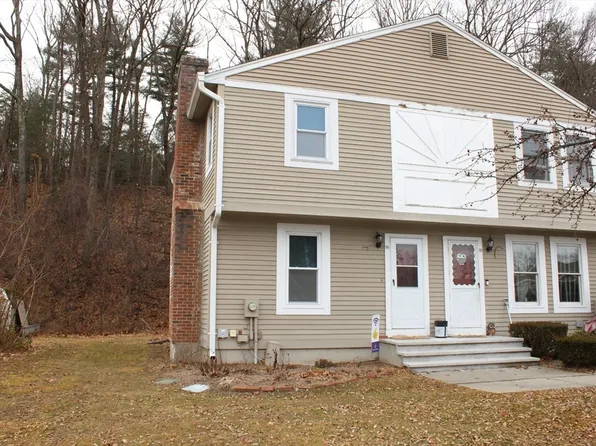 1430 Russell Rd APT 24, Westfield, MA 01085