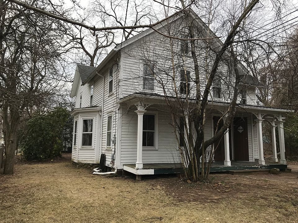 1st image of 31 4th Ave
