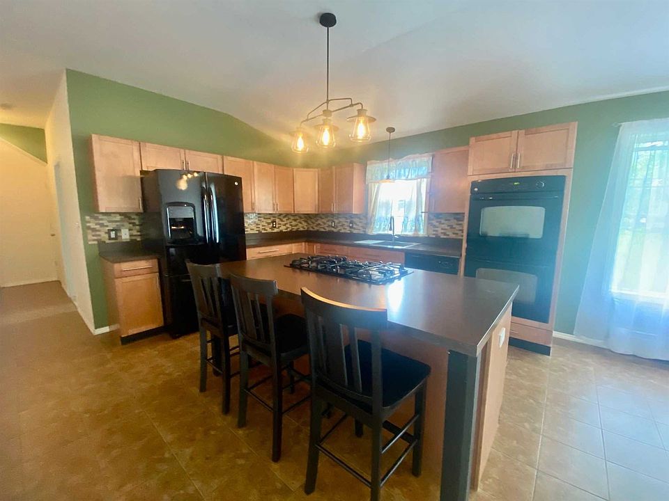 15 Velie Rd Lagrangeville NY Zillow