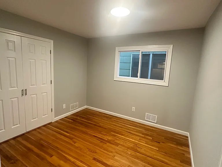 129 Sussex St #1 — Photo 5