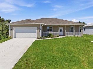 26 Coxswain Dr, Placida, FL 33946