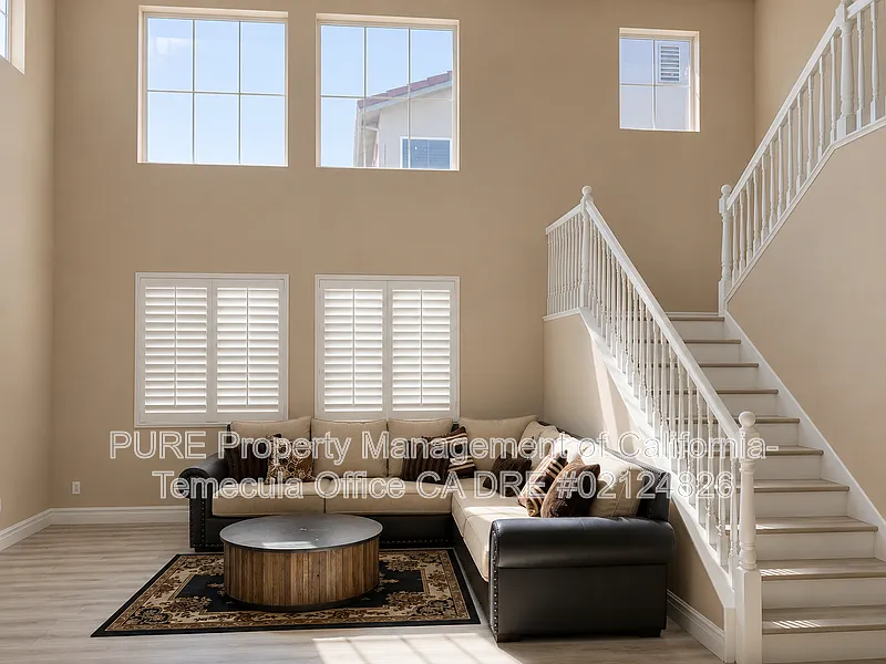 4 bed, 3.0 bath, 3306 sqft, $4,195 — Photo 3