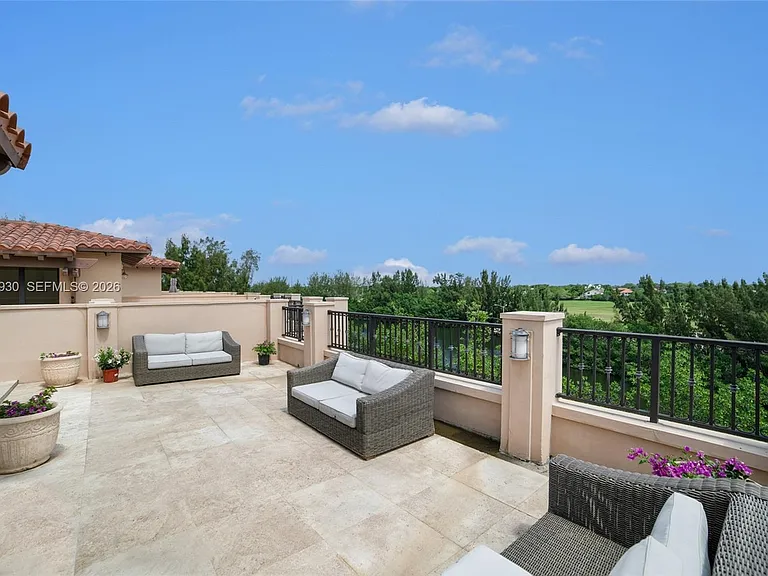 6226 Paradise Point Dr — Photo 51
