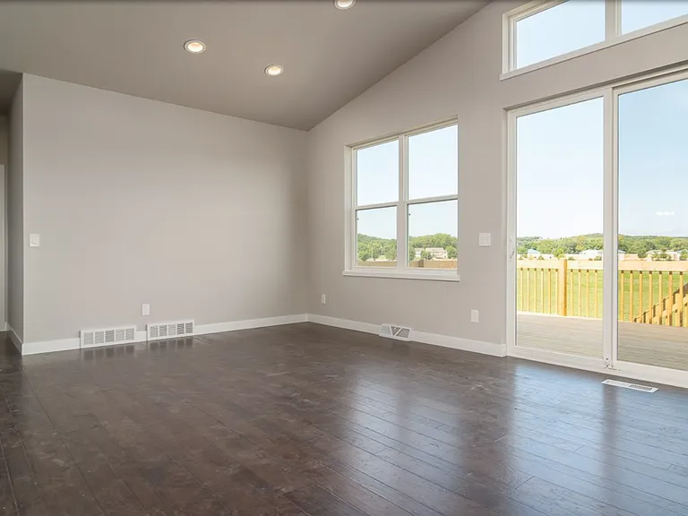 615 Clear Pond Way — Photo 7