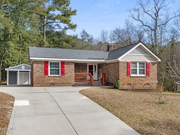 1035 High Point Avenue SW, Calabash, NC 28467