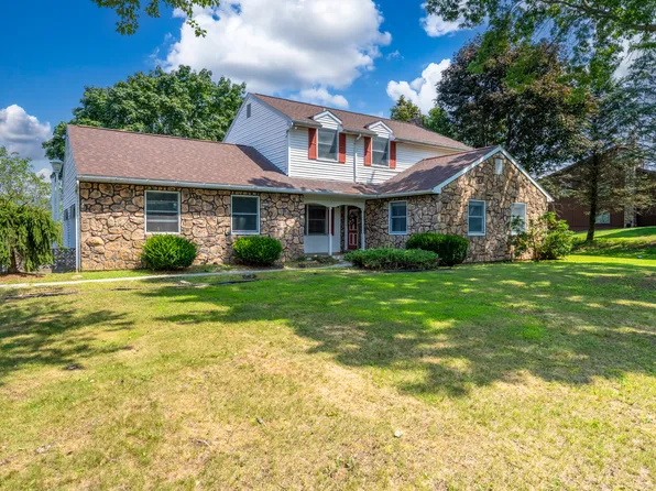 3250 Vista Dr, Danielsville, PA 18038