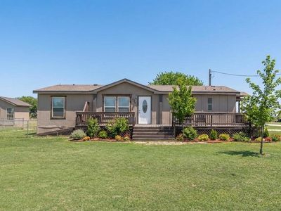 709 Ritchey Rd, Valley View, TX, 76272