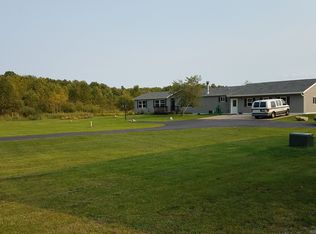 4233 Oak Orchard Rd, Abrams, WI 54101