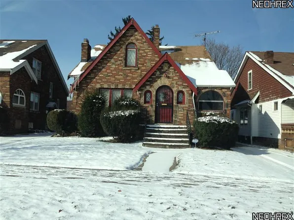 3946 E 153rd St, Cleveland, OH 44128