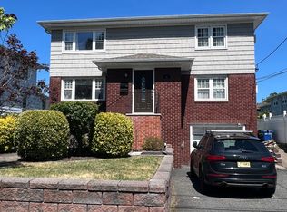 171 Delafield Ave #2, Lyndhurst, NJ 07071