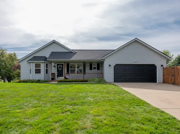 2673 Arrowwood Ln, Kalamazoo, MI 49004