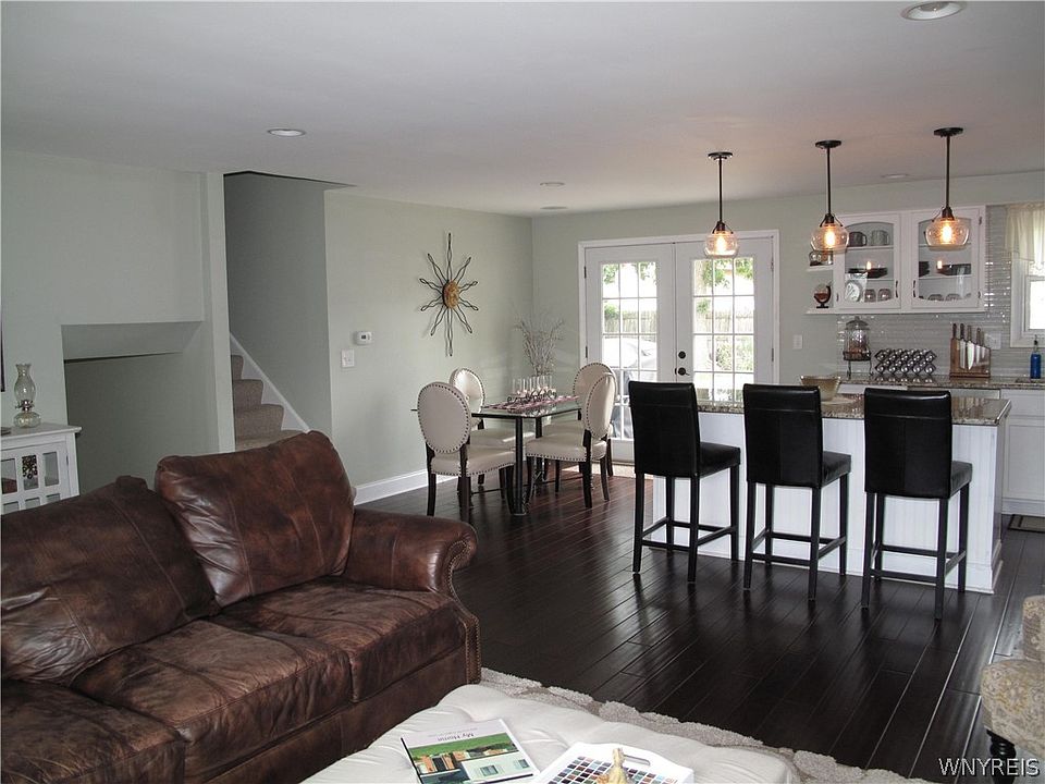 5697 Aaron Dr, Lockport, NY 14094 Zillow