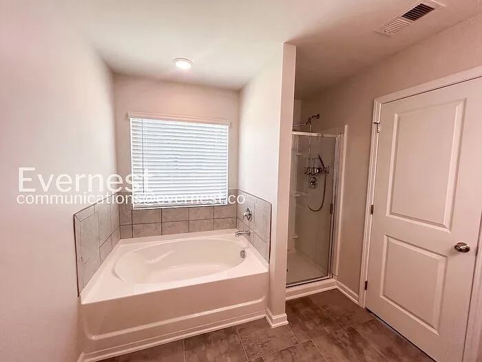 3574 Saratoga Cir — Photo 13