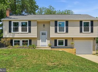 490 Eleanor Ln, Arnold, MD 21012