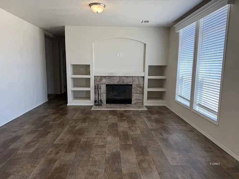 3722 W 20th St — Photo 17