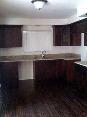 5th image of 165 E Las Flores Dr