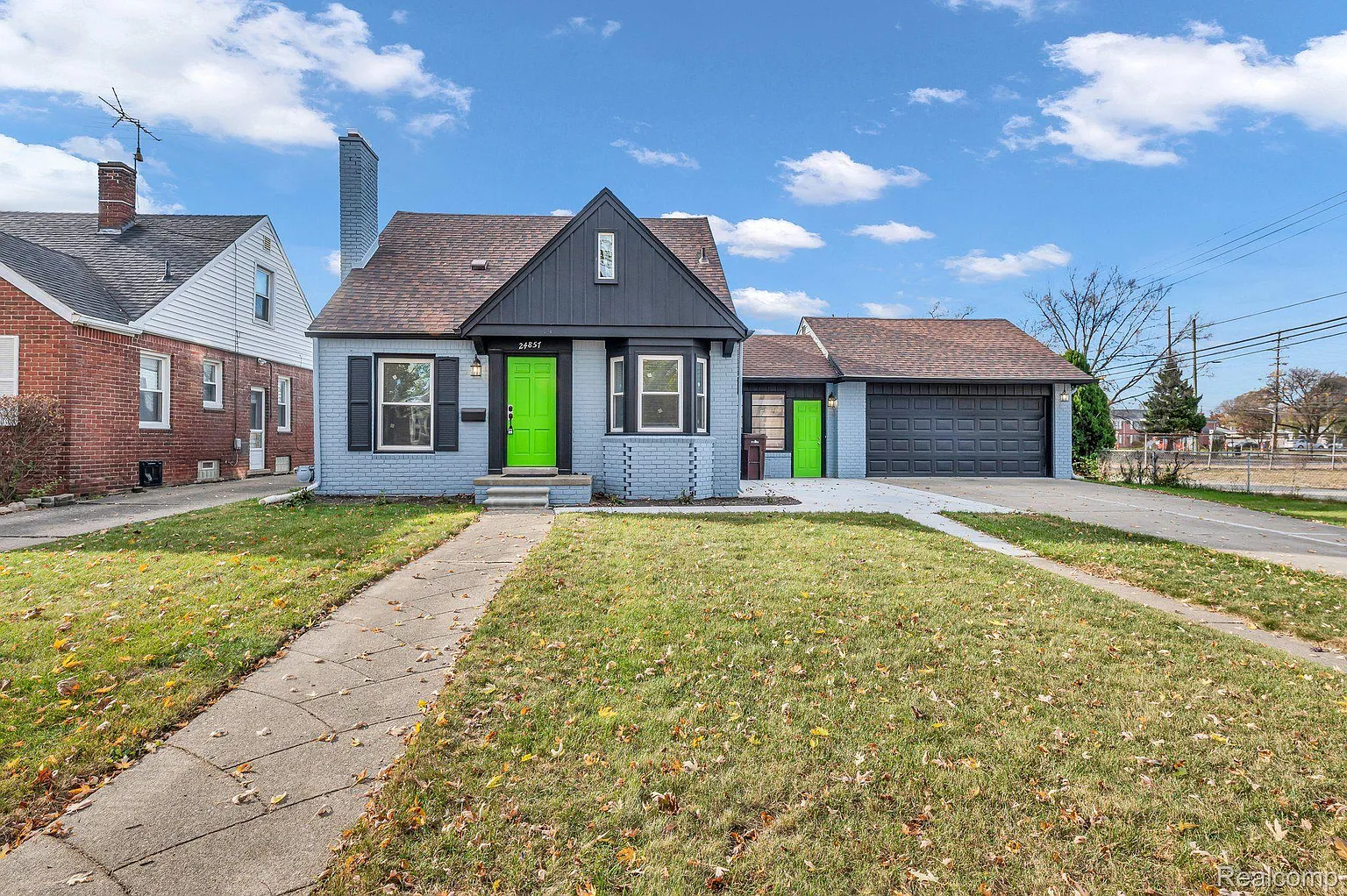 24857 Godin St photo 1