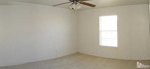 4th image of 3801 El Paso Dr Unit B
