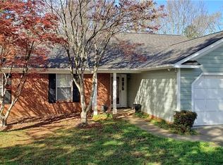 9712 Marshbrooke Rd, Matthews, NC 28105