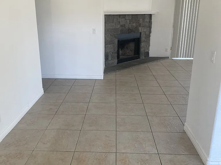 771 Viola Ct — Photo 5