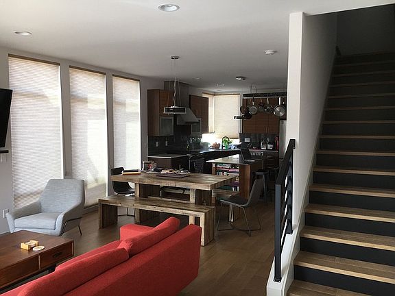 4th image of 3235 NW Market St Unit B