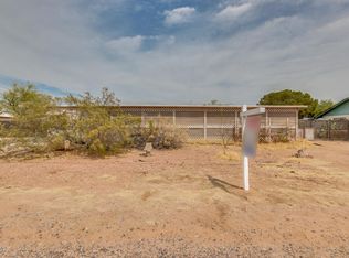 725 S Grand Dr, Apache Junction, AZ 85120