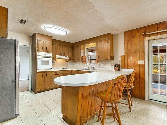 5th image of 6195 Tisdale Ln
