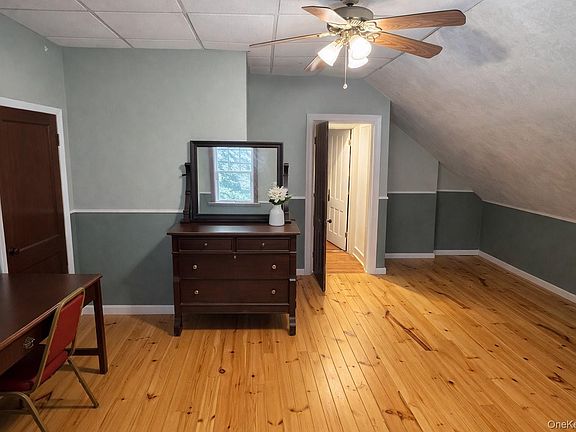 5th image of 107 Whitehall Road