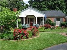 3rd image of 5505 Crestwood Dr