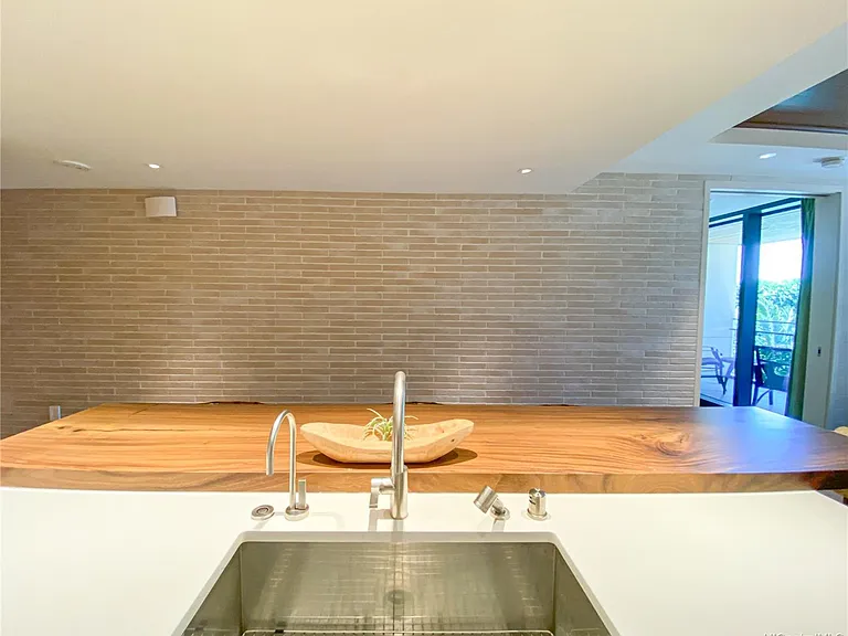 1388 Ala Moana Blvd #1305 — Photo 6