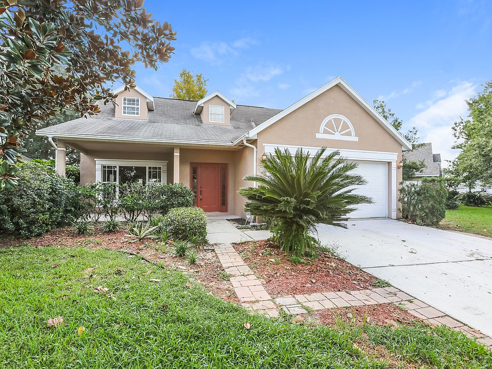 1st image of 15544 Bay Vista Dr