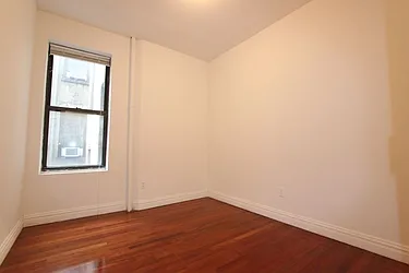 Rented by Dynamik Realty