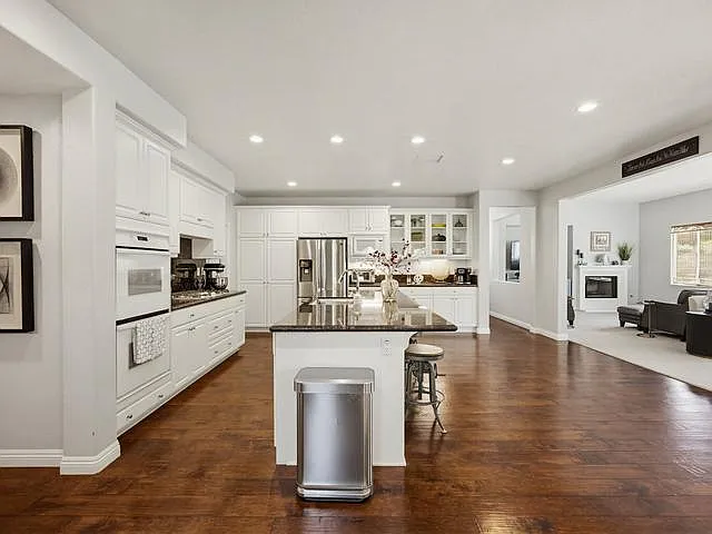 3238 Elysia St — Photo 16