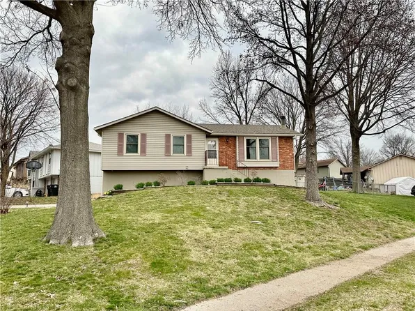 20416 E 15th Ter N, Independence, MO 64056