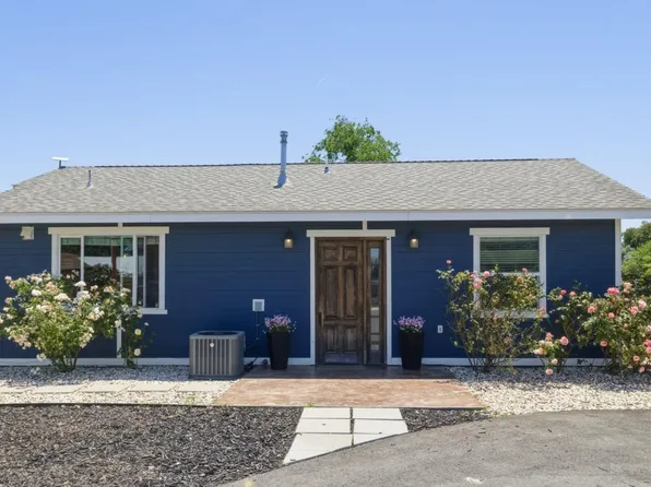 10930 Foothill Ave, Gilroy, CA 95020