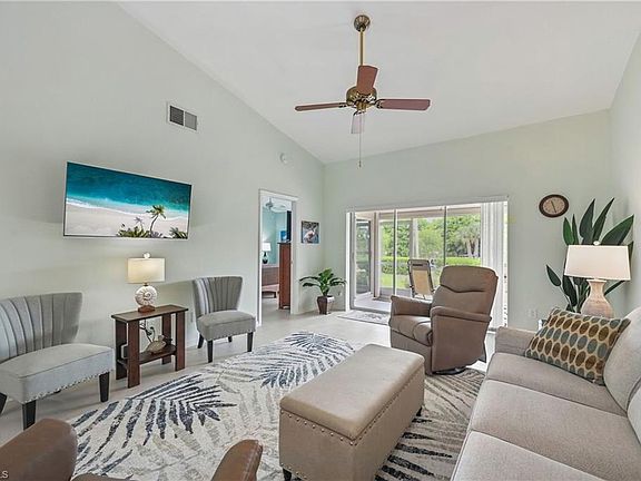 5th image of 657 Saint Andrews BLVD