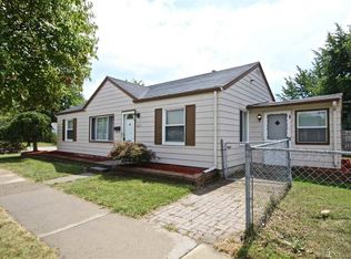 26375 Normandy St, Roseville, MI 48066