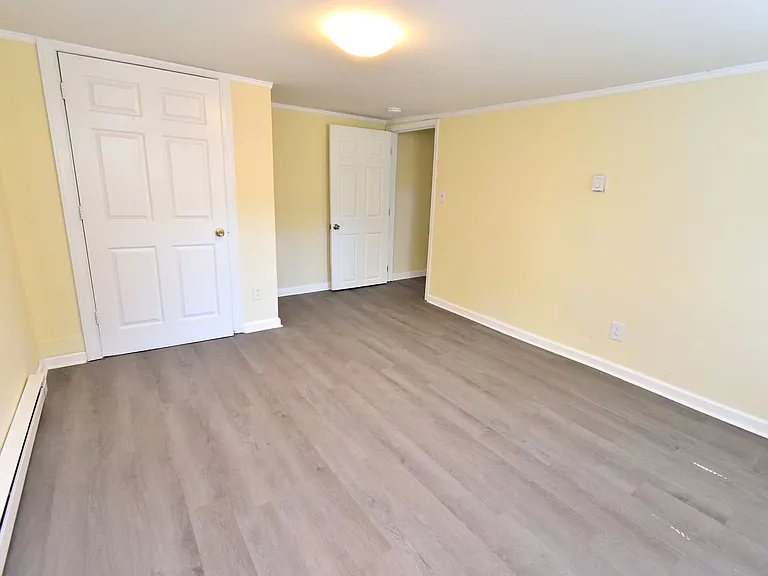 827 Gay St — Photo 7