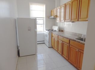6605 18th Ave, Brooklyn, NY 11204