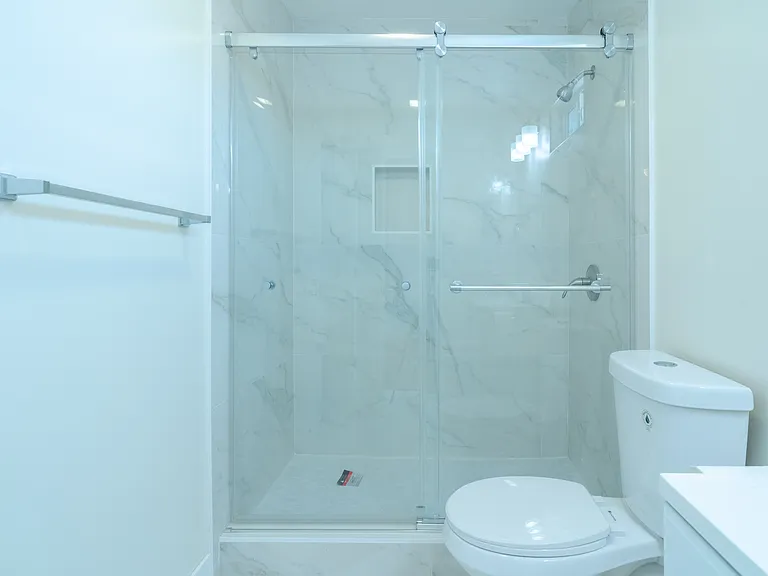 6402-06 Shane Place - 6406 — Photo 23