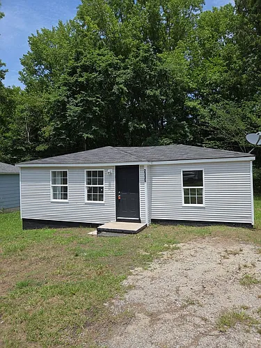 2335 Old Blackmon Ln Photo 1
