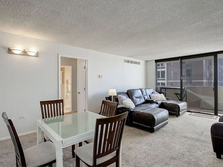 1020 15th St #23L — Photo 13