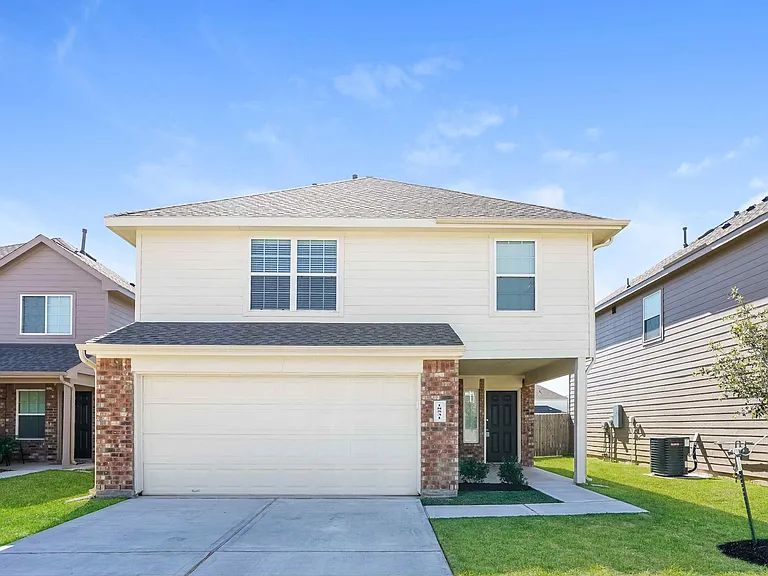 18531 Parma Creek Trl — Photo 3