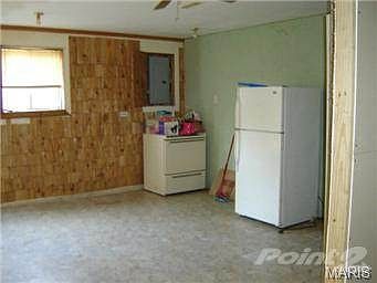 3rd image of 19007 Vollmar Dr