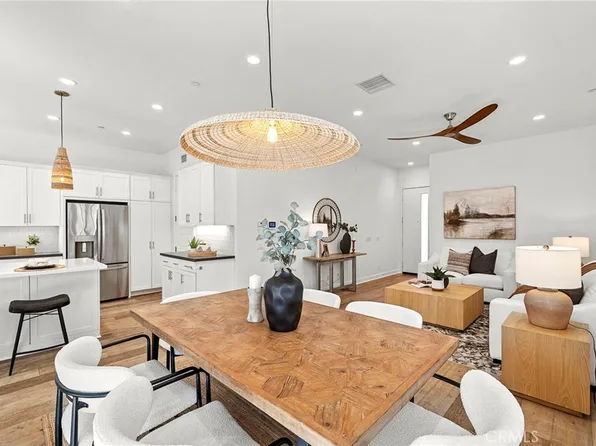 2111 Breakaway Ln, Costa Mesa, CA 92627
