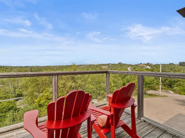 199 Aarons Way, Fergusons Cove, NS B3V 1N8