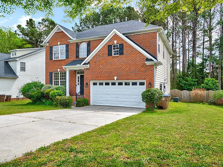 1005 Martin Bench Ct — Photo 3