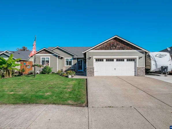 1848 Gwinn St E, Monmouth, OR 97361