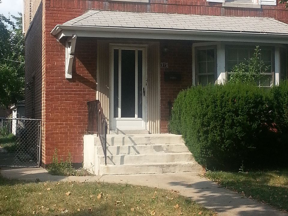 1st image of 315 W 145th Pl